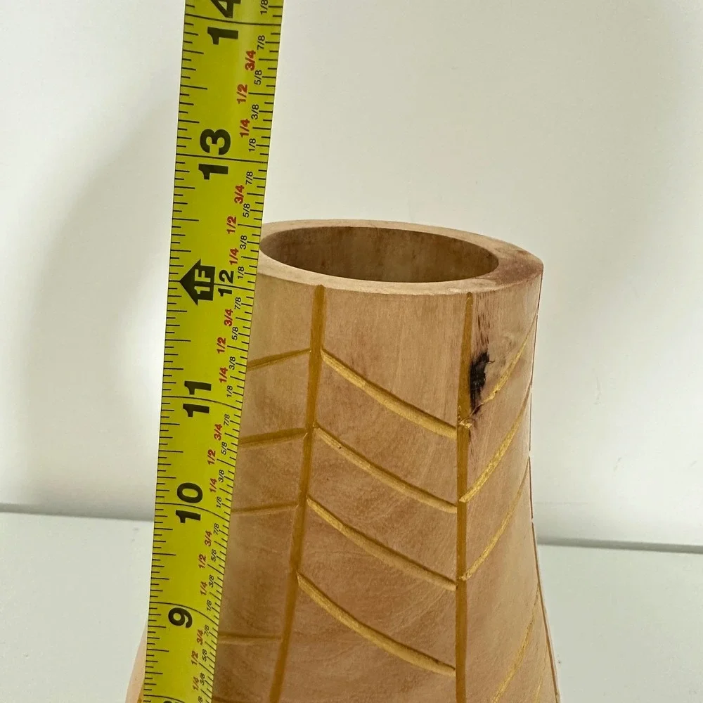 Hand Carved Mango Wood Vase Gold Leaf Pattern 12